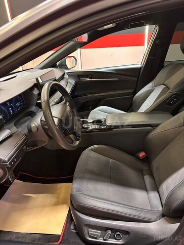 Toyota Camry 2025, 17,000 km - 2.0 l - Bakı