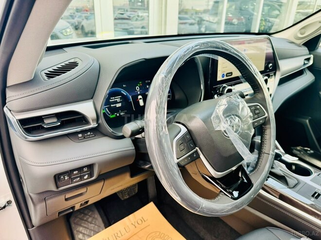 Toyota Highlander-7