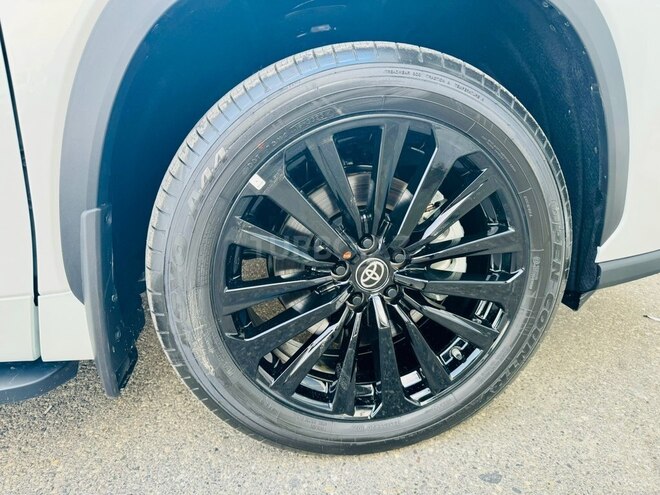 Toyota Highlander-8