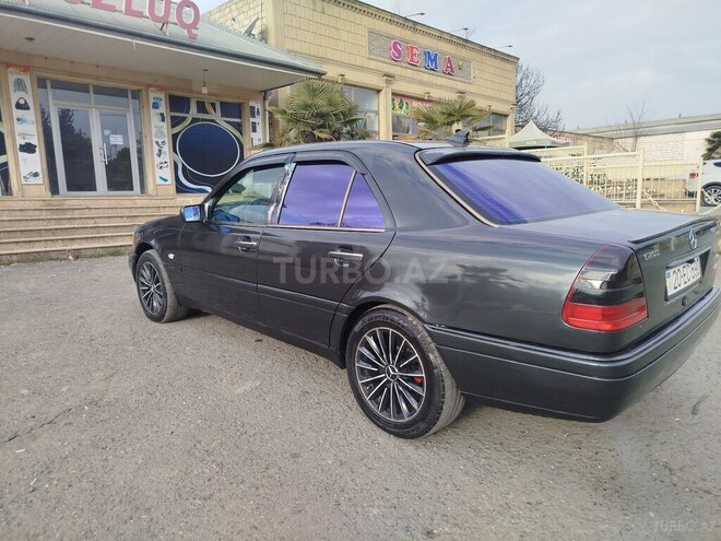 Mercedes C 200 1995, 394,628 km - 2.0 l - Bakı