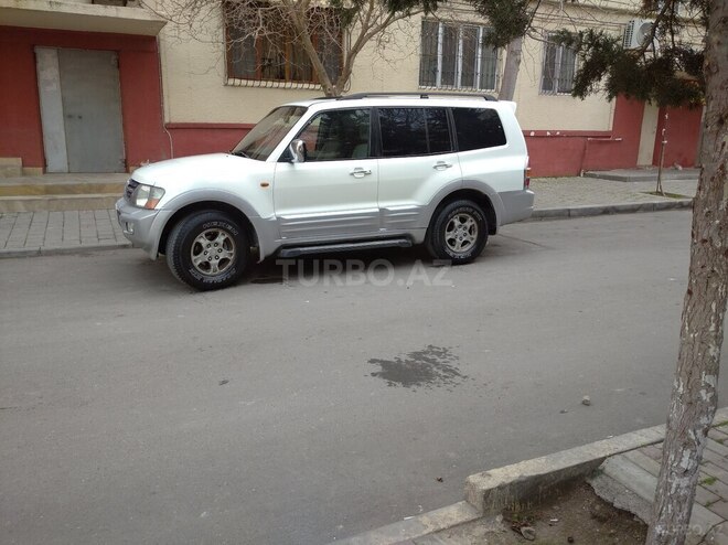 Mitsubishi Pajero 2002, 207,000 km - 3.0 l - Bakı