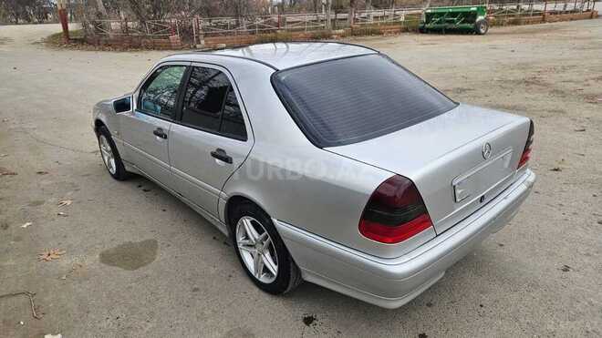Mercedes C 200 1999, 347,000 km - 2.0 l - Salyan