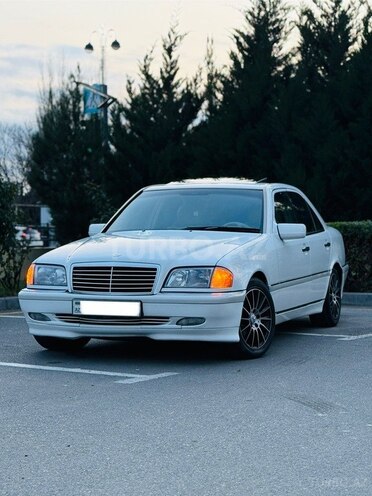 Mercedes C 230-3