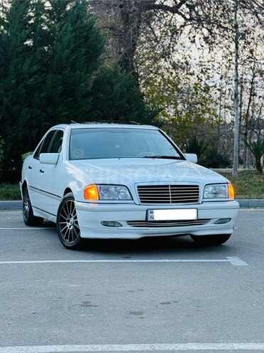 Mercedes C 230-16