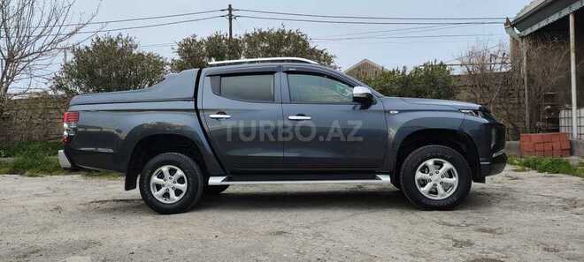 Mitsubishi L200 2021, 133,045 km - 2.4 л - Bakı
