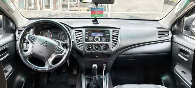 Mitsubishi L200 2021, 133,045 km - 2.4 л - Bakı