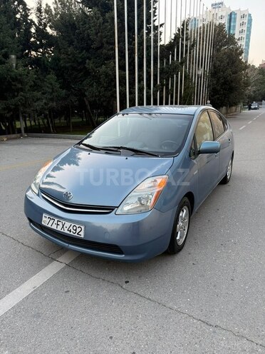 Toyota Prius-2