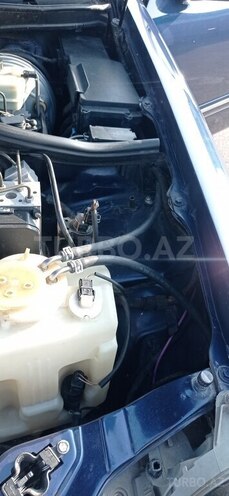 Mercedes E 240 1999, 388,920 km - 2.4 l - Beyləqan