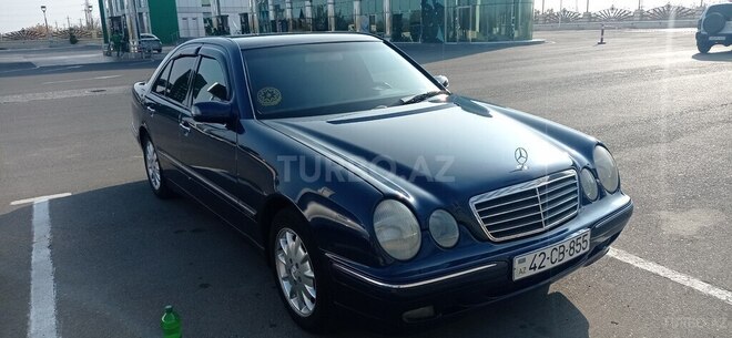 Mercedes E 240 1999, 388,920 km - 2.4 l - Beyləqan