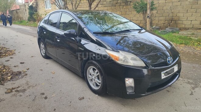 Toyota Prius 2011, 320,000 km - 1.8 l - Bakı