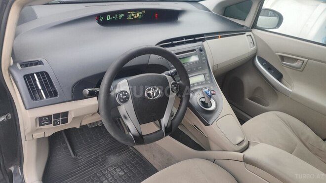Toyota Prius 2011, 320,000 km - 1.8 l - Bakı