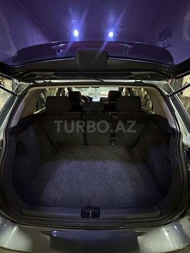 Toyota Corolla 2007, 250,000 km - 1.4 l - İmişli