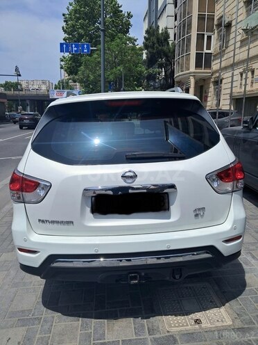 Nissan Pathfinder 2014, 138,500 km - 3.5 л - Bakı