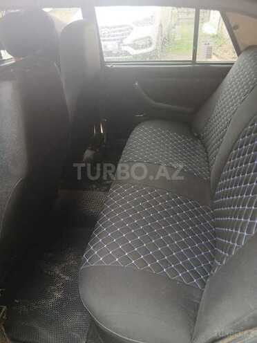 LADA (VAZ) 2107 2002, 87,000 km - 1.5 l - Astara