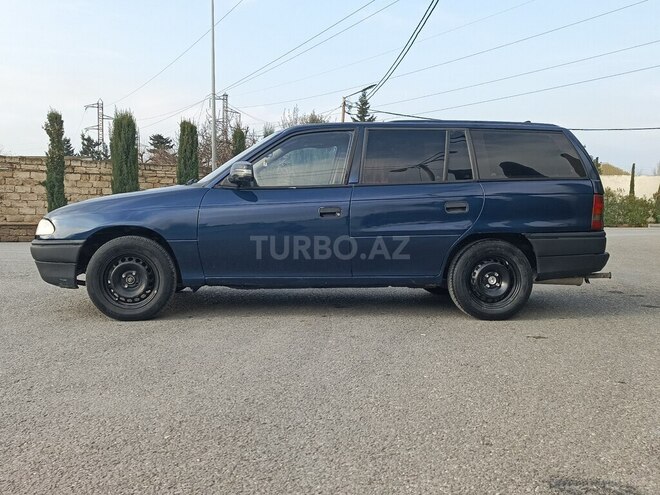Opel Astra 1992, 654,321 km - 1.6 l - Bakı