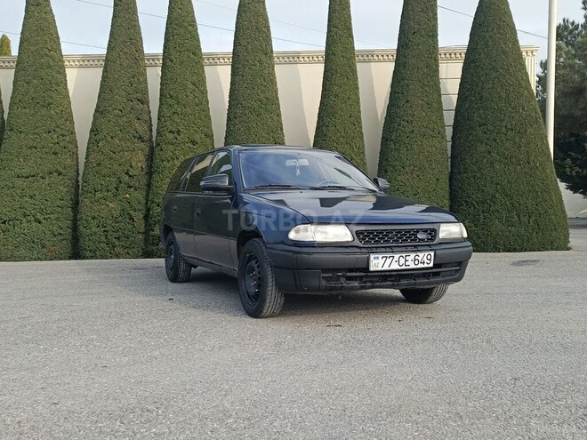 Opel Astra 1992, 654,321 km - 1.6 l - Bakı