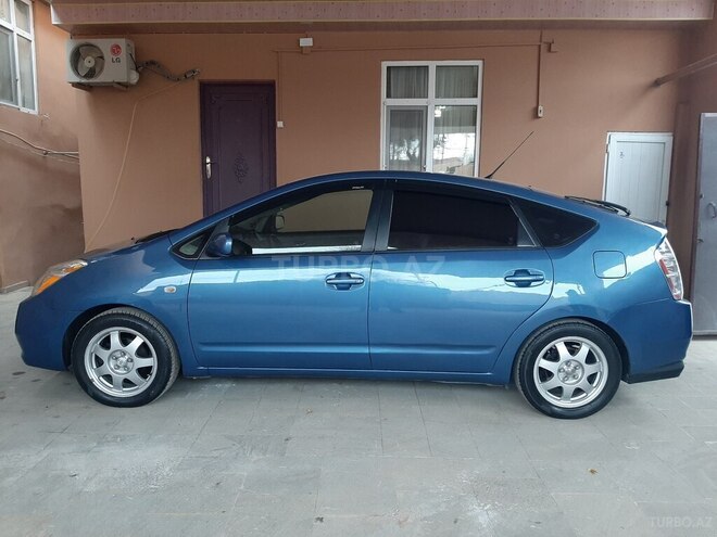 Toyota Prius 2005, 299,000 km - 1.5 l - Sumqayıt