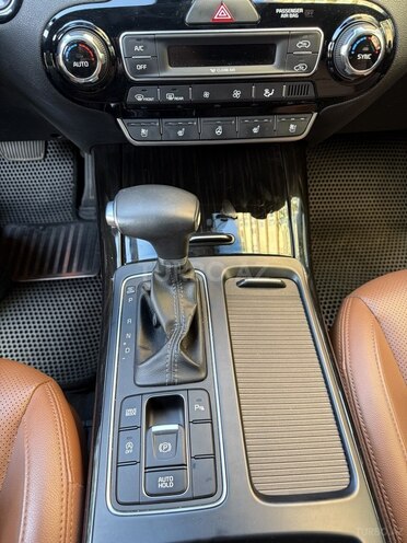 Kia Sorento 2018, 157,374 km - 2.0 l - Bakı