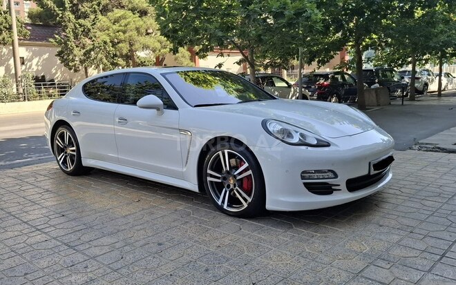 Porsche Panamera-2