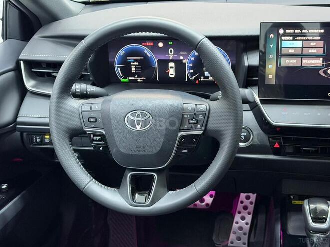 Toyota Camry-17