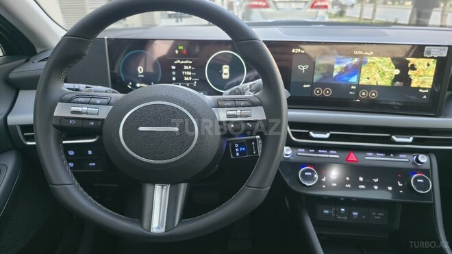 Hyundai Sonata-11