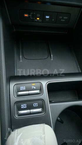 Hyundai Sonata-16
