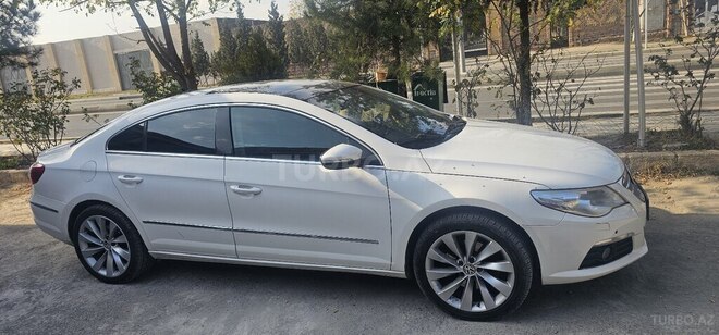 Volkswagen Passat CC-3