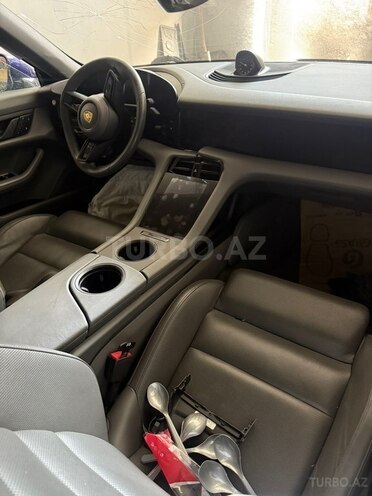 Porsche Taycan 2023, 21,000 km - 0.0 l - Bakı