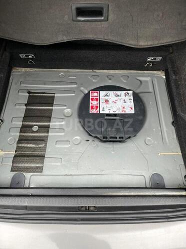 Renault Clio 2009, 235,000 km - 1.2 l - Bakı