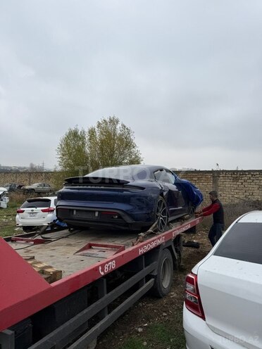 Porsche Taycan 2023, 21,000 km - 0.0 l - Bakı