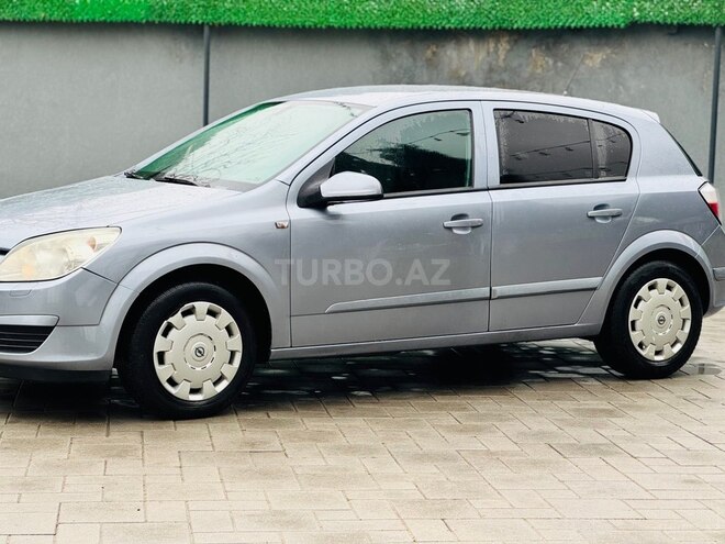 Opel Astra 2005, 235,000 km - 1.4 l - Bakı