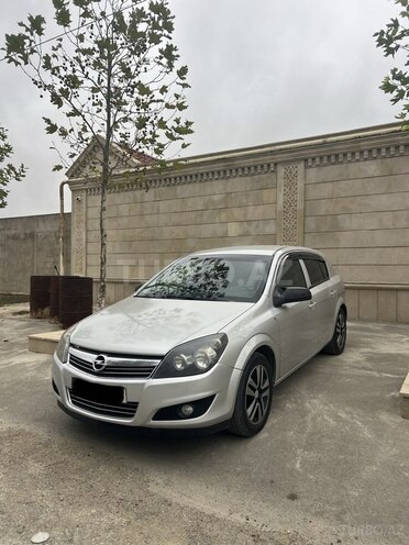 Opel Astra-2