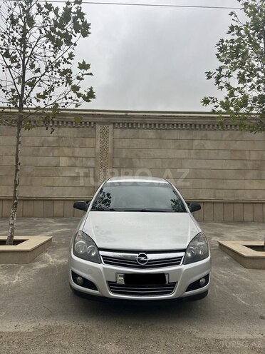 Opel Astra-1
