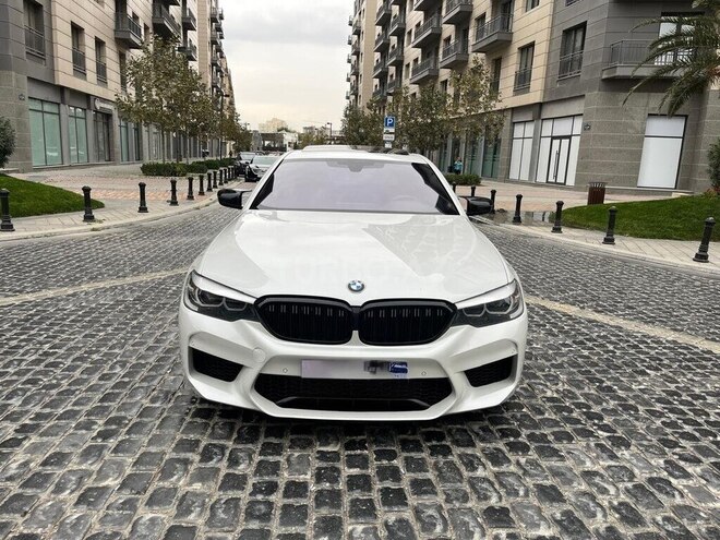 BMW 530e-3