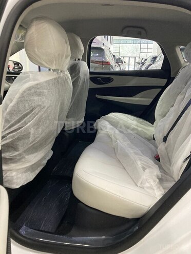 BYD Seal 05-12