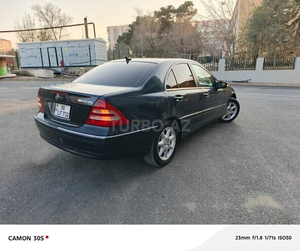 Mercedes C 240 2001, 320,000 km - 2.6 л - Sumqayıt