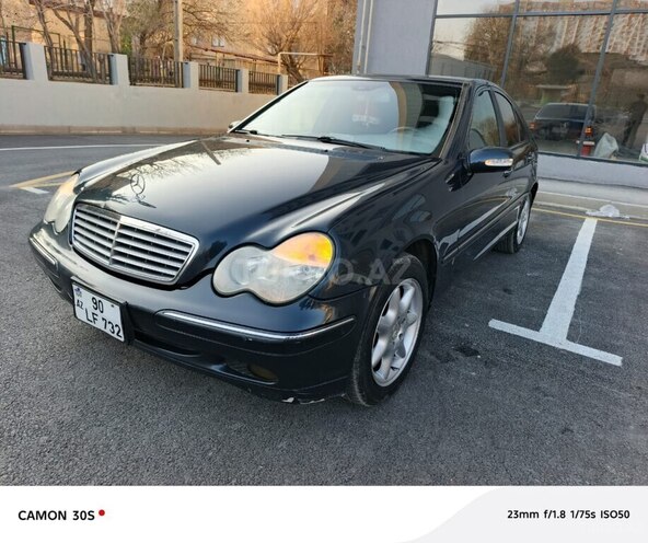 Mercedes C 240 2001, 320,000 km - 2.6 л - Sumqayıt