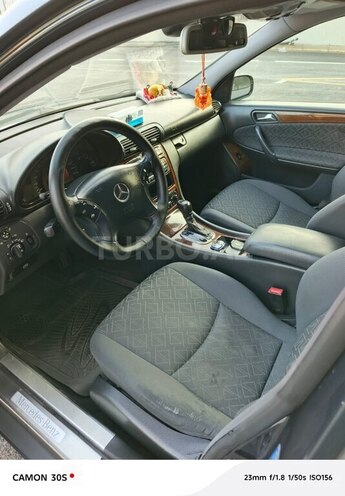 Mercedes C 240 2001, 320,000 km - 2.6 л - Sumqayıt