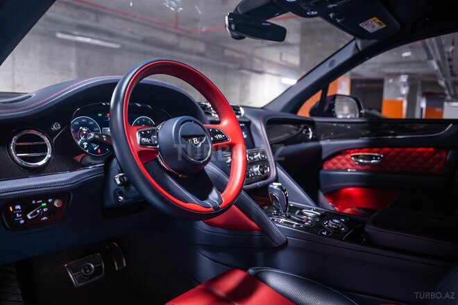 Bentley Bentayga 2022, 26,000 km - 4.0 l - Bakı