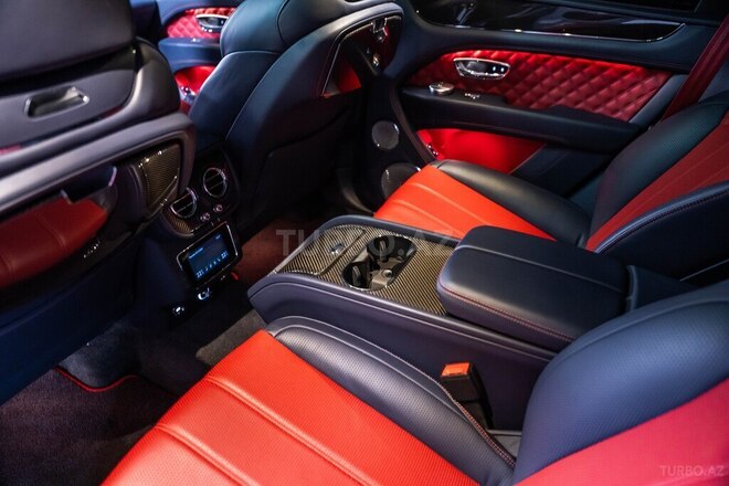 Bentley Bentayga 2022, 26,000 km - 4.0 l - Bakı