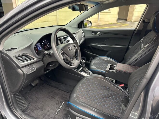 Hyundai Accent 2018, 72,260 km - 1.6 л - Bakı