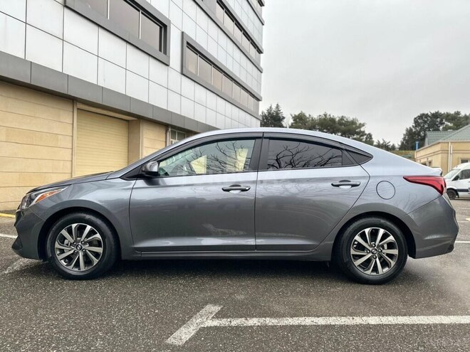 Hyundai Accent 2018, 72,260 km - 1.6 л - Bakı