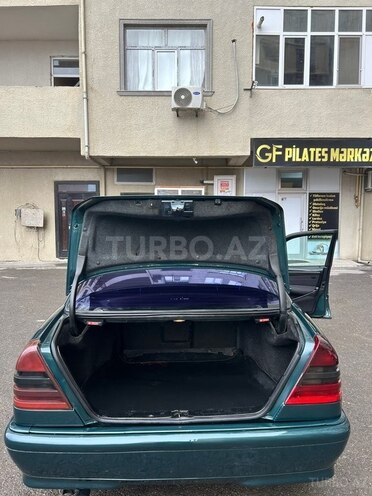 Mercedes C 240 1998, 286,000 km - 2.4 l - Bakı