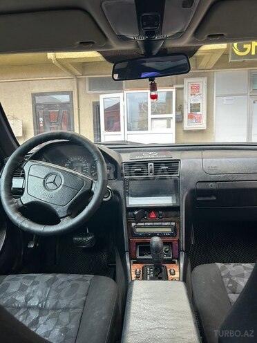 Mercedes C 240 1998, 286,000 km - 2.4 l - Bakı
