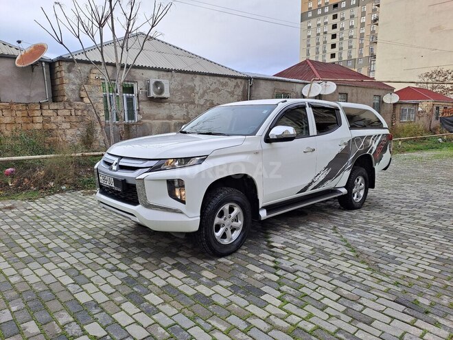Mitsubishi L200 2021, 61,000 km - 2.4 л - Xırdalan