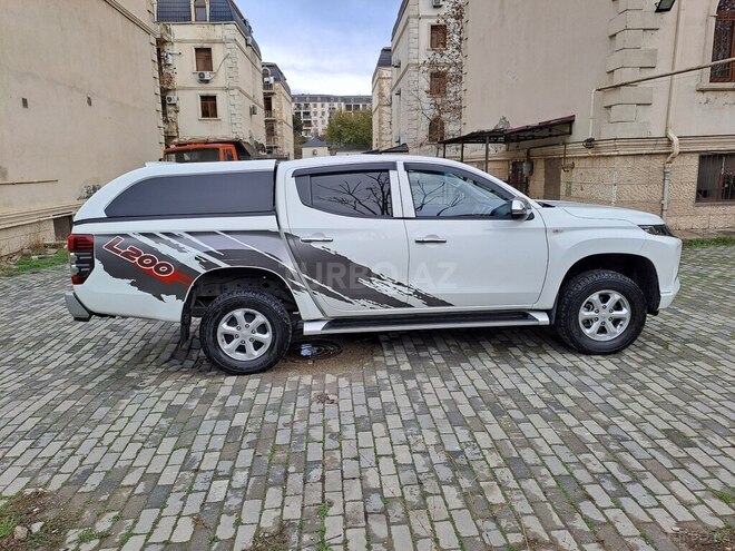 Mitsubishi L200 2021, 61,000 km - 2.4 л - Xırdalan