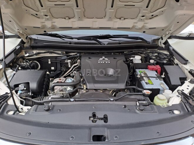 Mitsubishi L200 2021, 61,000 km - 2.4 л - Xırdalan