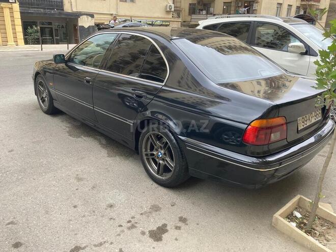 BMW 535 2002, 327,000 km - 3.5 l - Xırdalan
