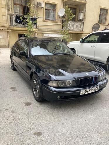 BMW 535 2002, 327,000 km - 3.5 l - Xırdalan