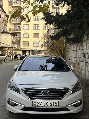 Hyundai Sonata-1